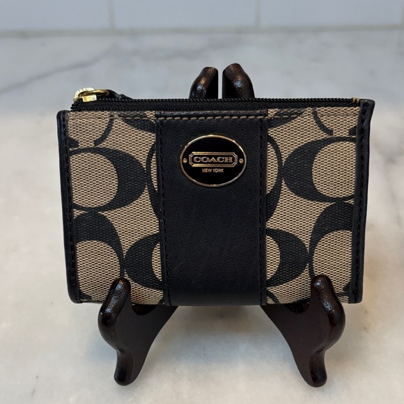 Coach  North South Leather Striped Cardholder Keychain - Picture 1 of 15